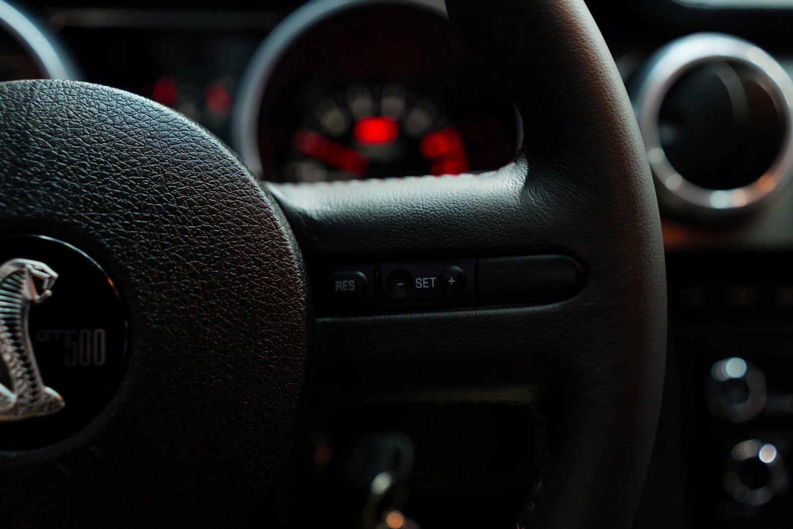 Used 2009 Ford Mustang Shelby GT500 image 39