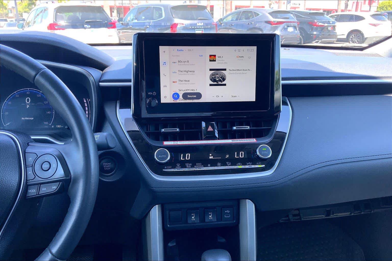 Certified 2025 Toyota Corolla Cross XLE w/ Convenience Package FWD image 32