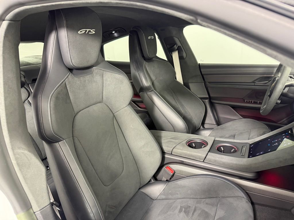 Certified 2024 Porsche Taycan GTS image 14