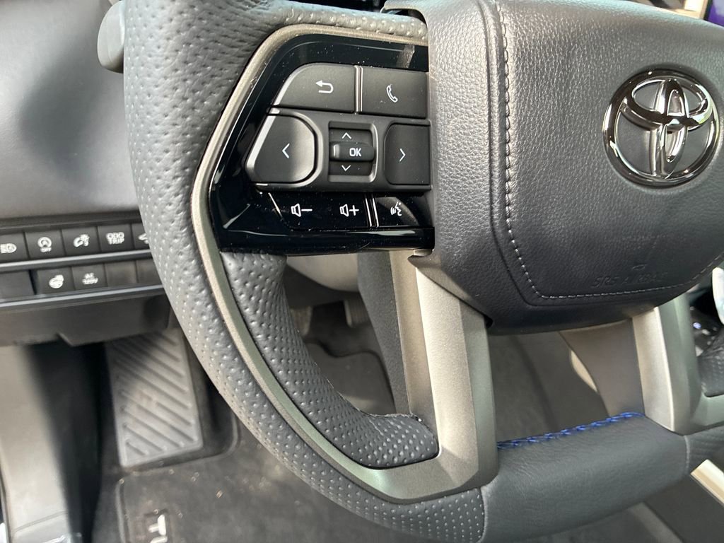 New 2026 Toyota Tundra Platinum AWD/4WD image 24