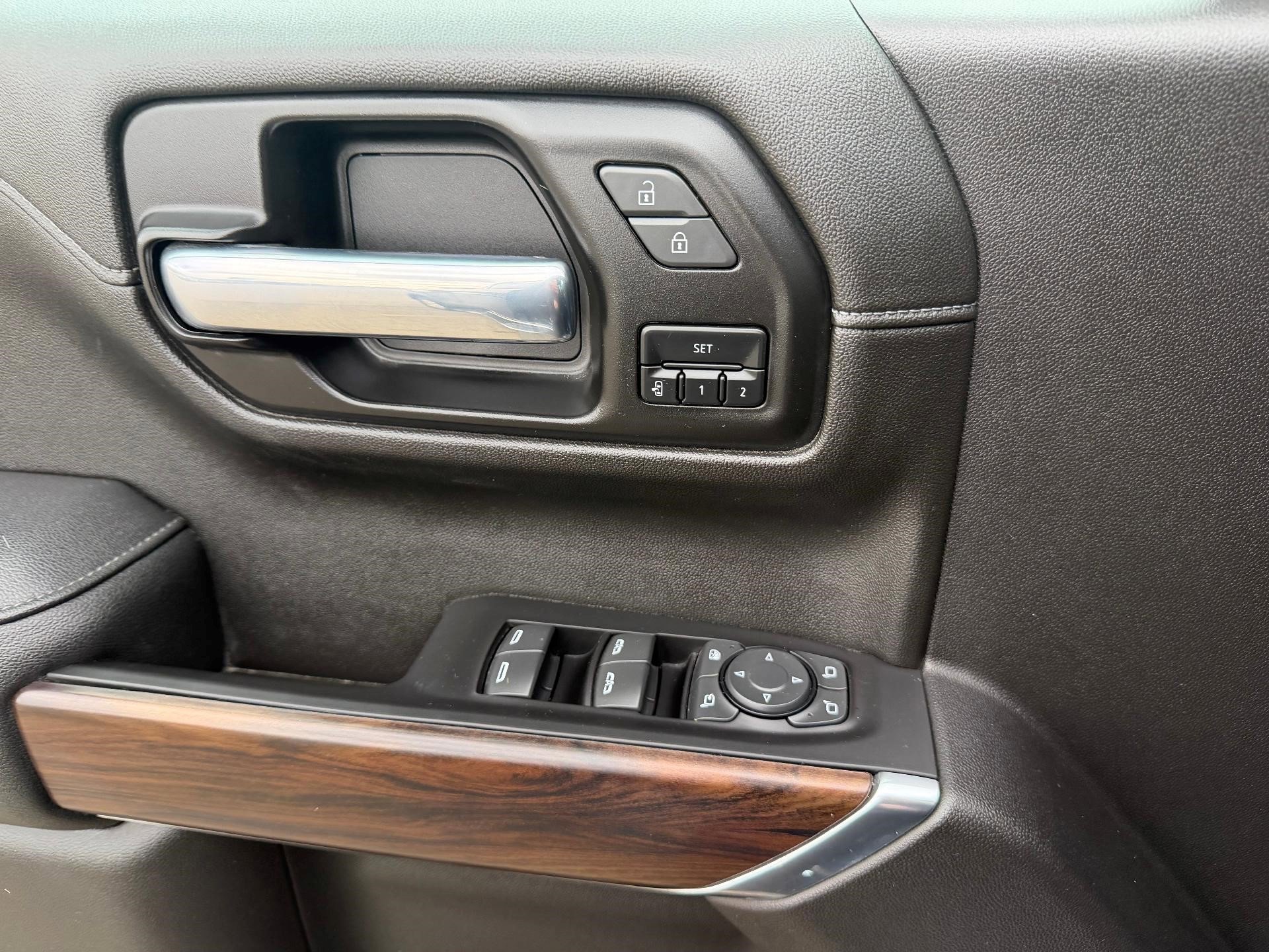 Certified 2022 GMC Sierra 1500 SLT w/ SLT Premium Plus Package image 27