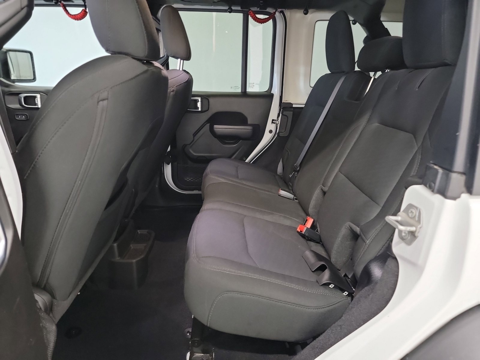 Used 2022 Jeep Wrangler Unlimited Sport AWD/4WD image 28