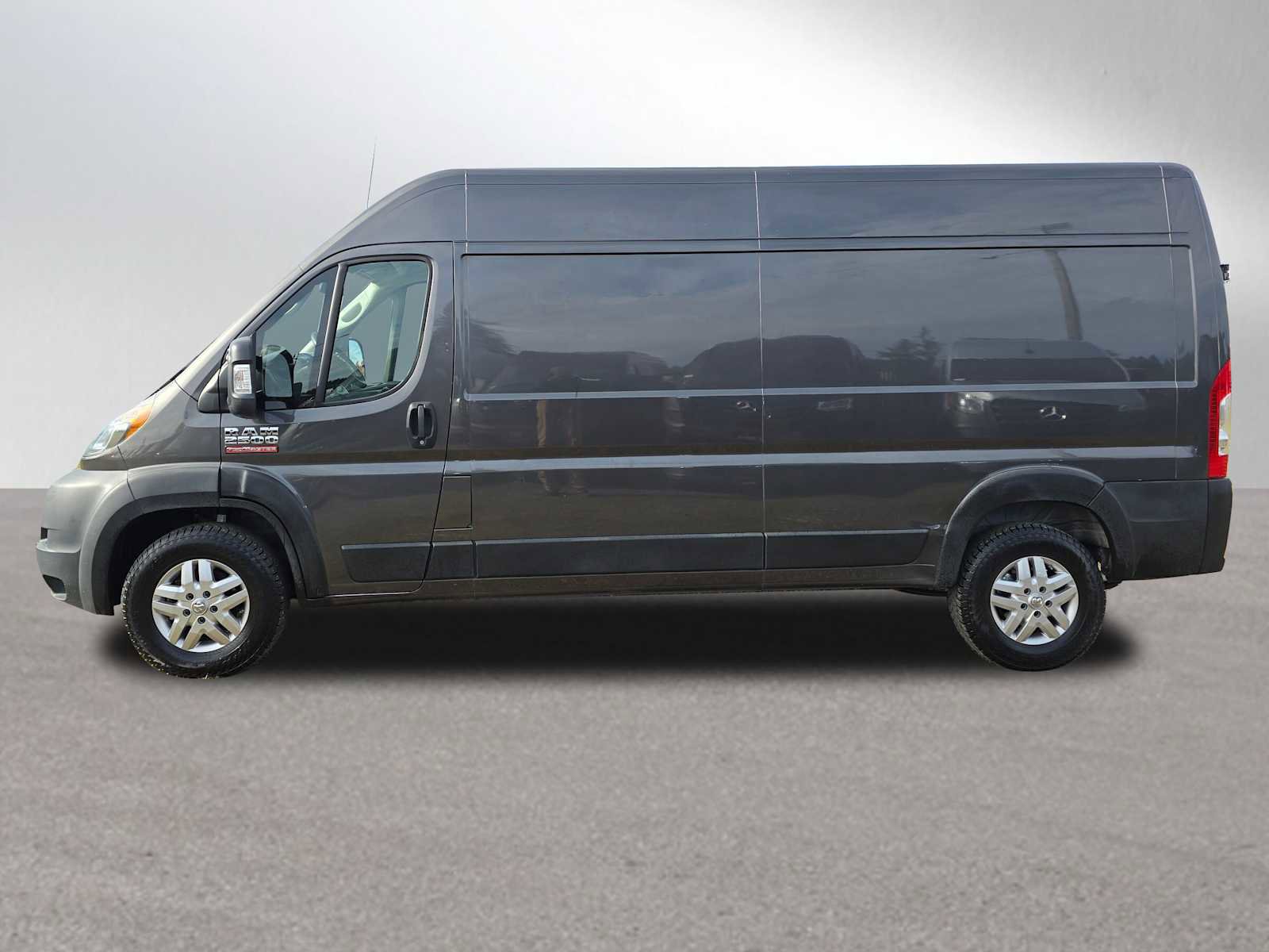 Used 2019 RAM ProMaster 2500 image 6