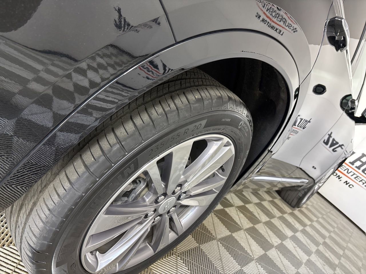 Used 2024 Cadillac XT6 Premium Luxury w/ LPO, Floor Liner Package image 35