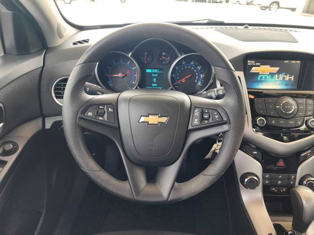 Used 2016 Chevrolet Cruze LT FWD image 19