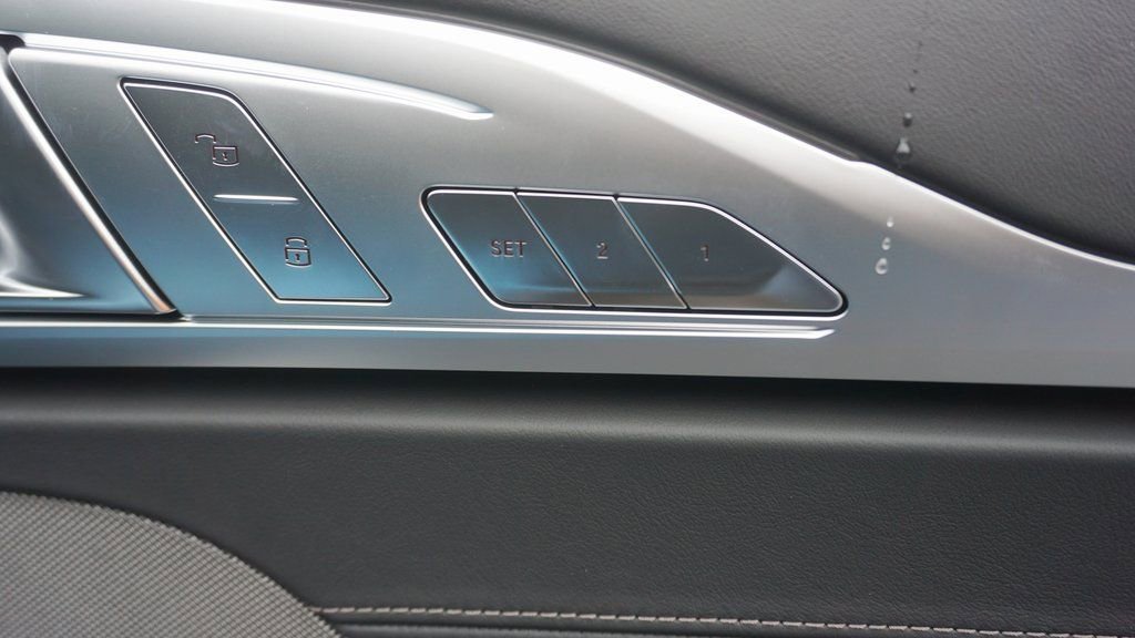 New 2026 BMW M850i xDrive Coupe image 12