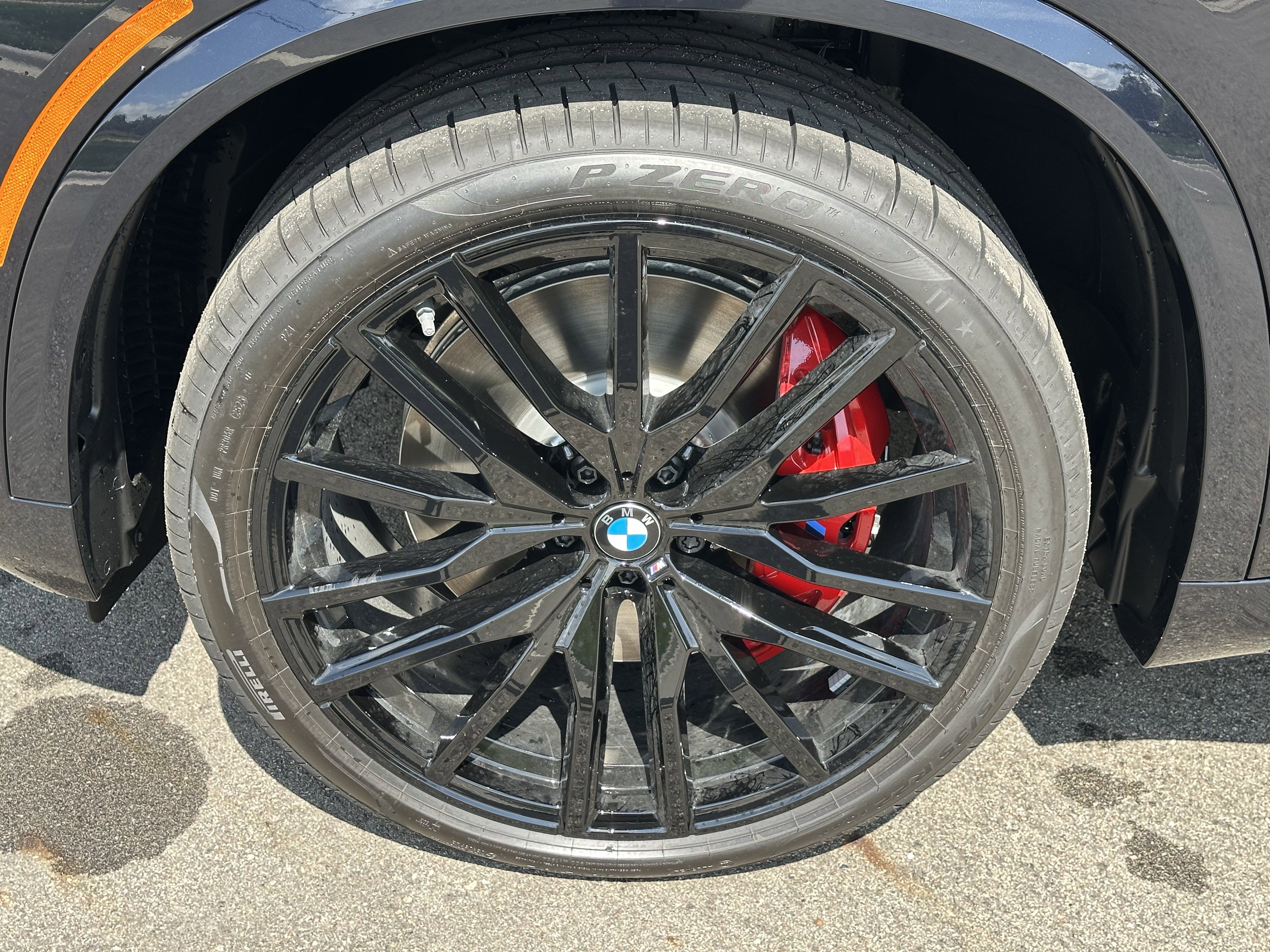 New 2026 BMW X5 M60i image 23