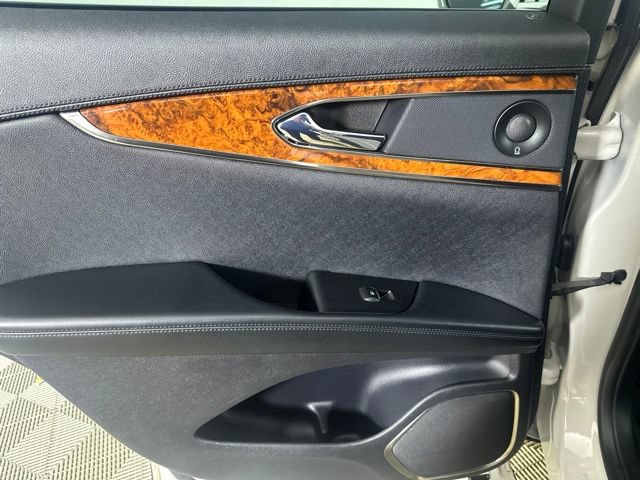 Used 2020 Lincoln Nautilus Reserve AWD/4WD image 19