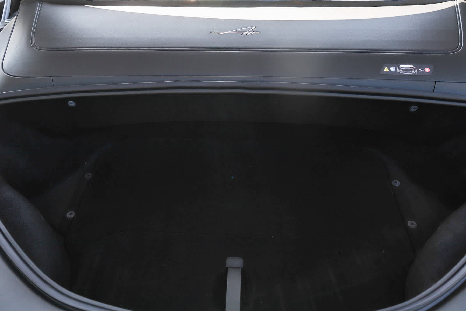 Used 2025 Lucid Air Touring AWD/4WD image 26