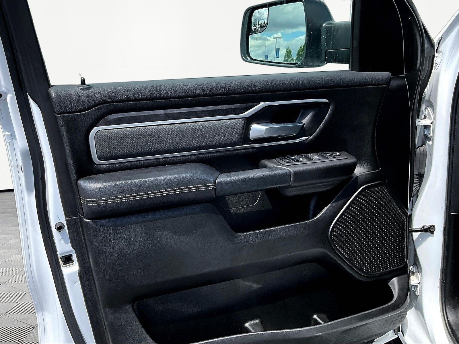 Used 2023 RAM 1500 Big Horn AWD/4WD image 20