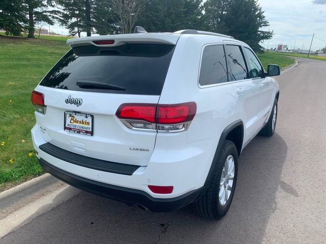 Used 2021 Jeep Grand Cherokee Laredo image 5