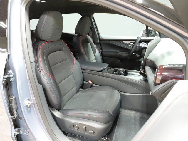 Used 2026 Chevrolet Blazer EV RS AWD/4WD image 17
