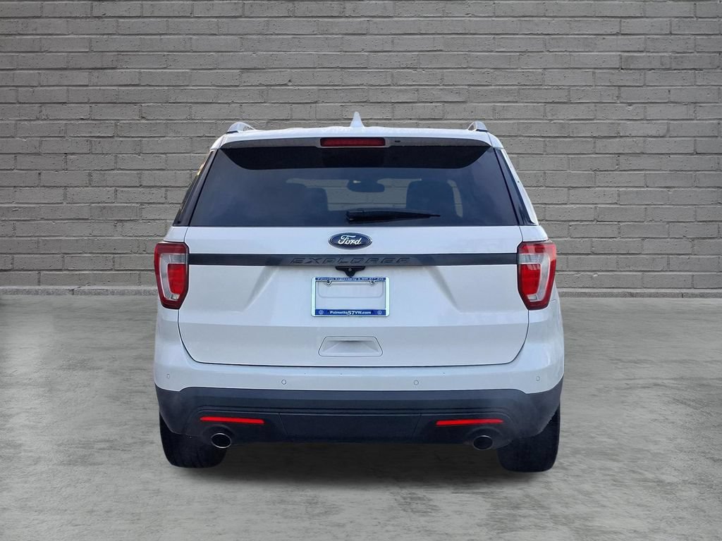 Used 2016 Ford Explorer Limited w/ Equipment Group 301A FWD image 7
