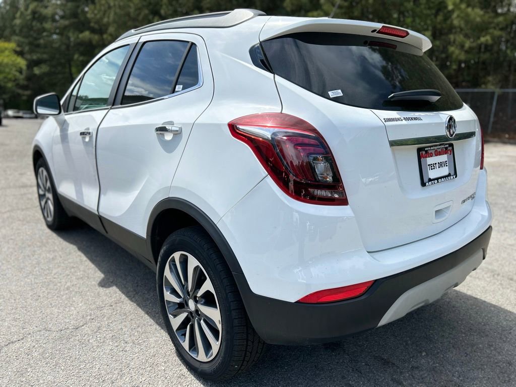 Used 2022 Buick Encore Preferred w/ Safety Package AWD/4WD image 5