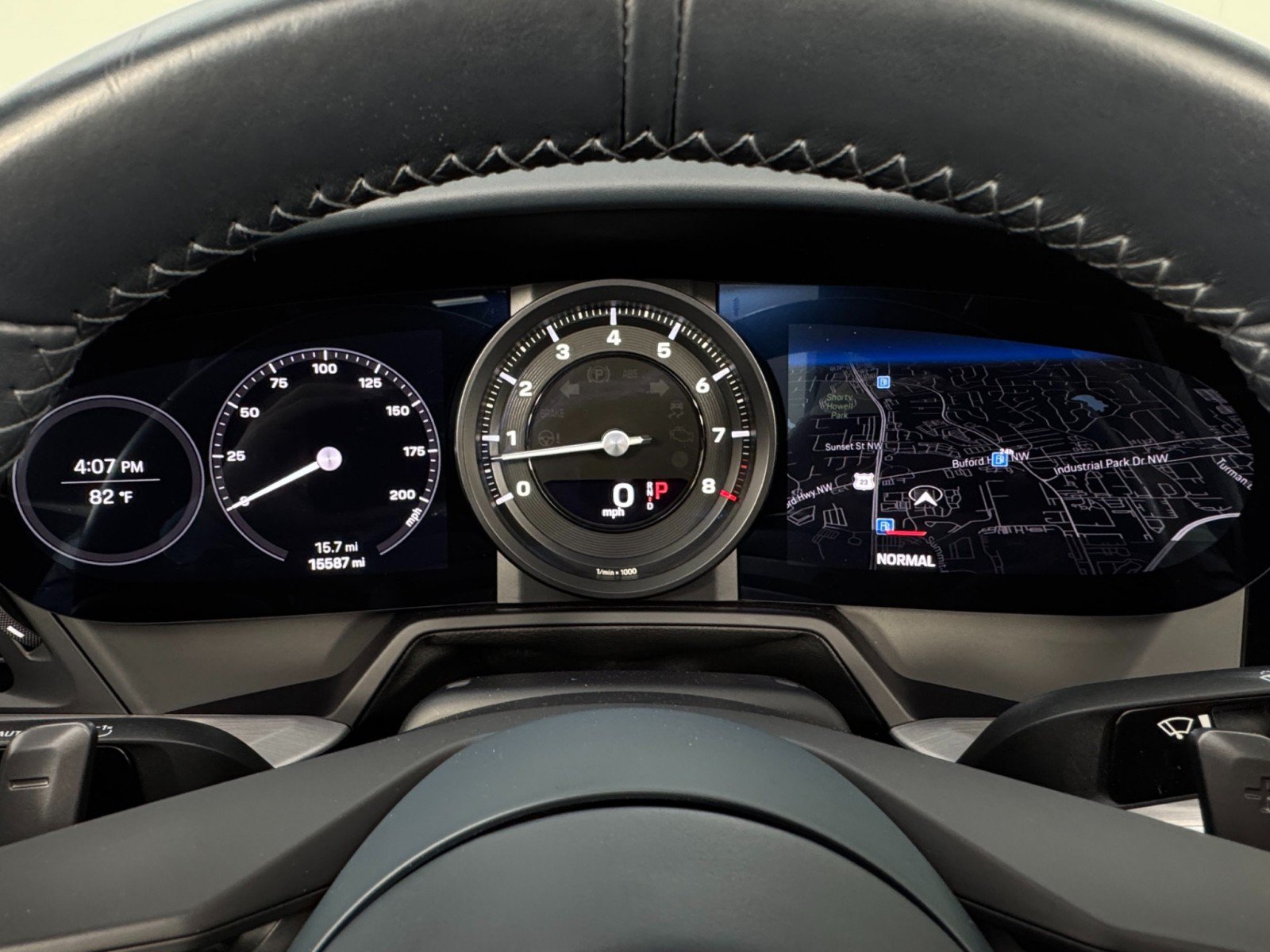 Used 2022 Porsche 911 Carrera image 18