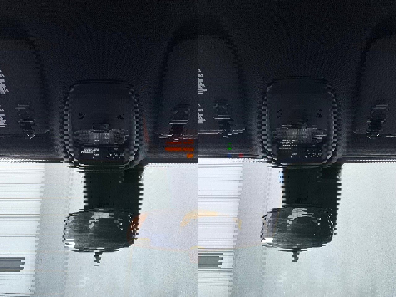 Used 2025 Buick Envista Preferred image 15