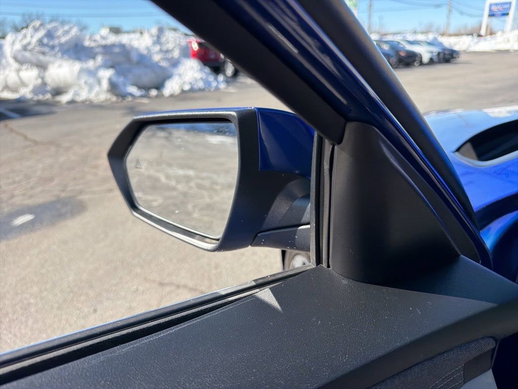 Used 2023 Hyundai Elantra Limited image 14