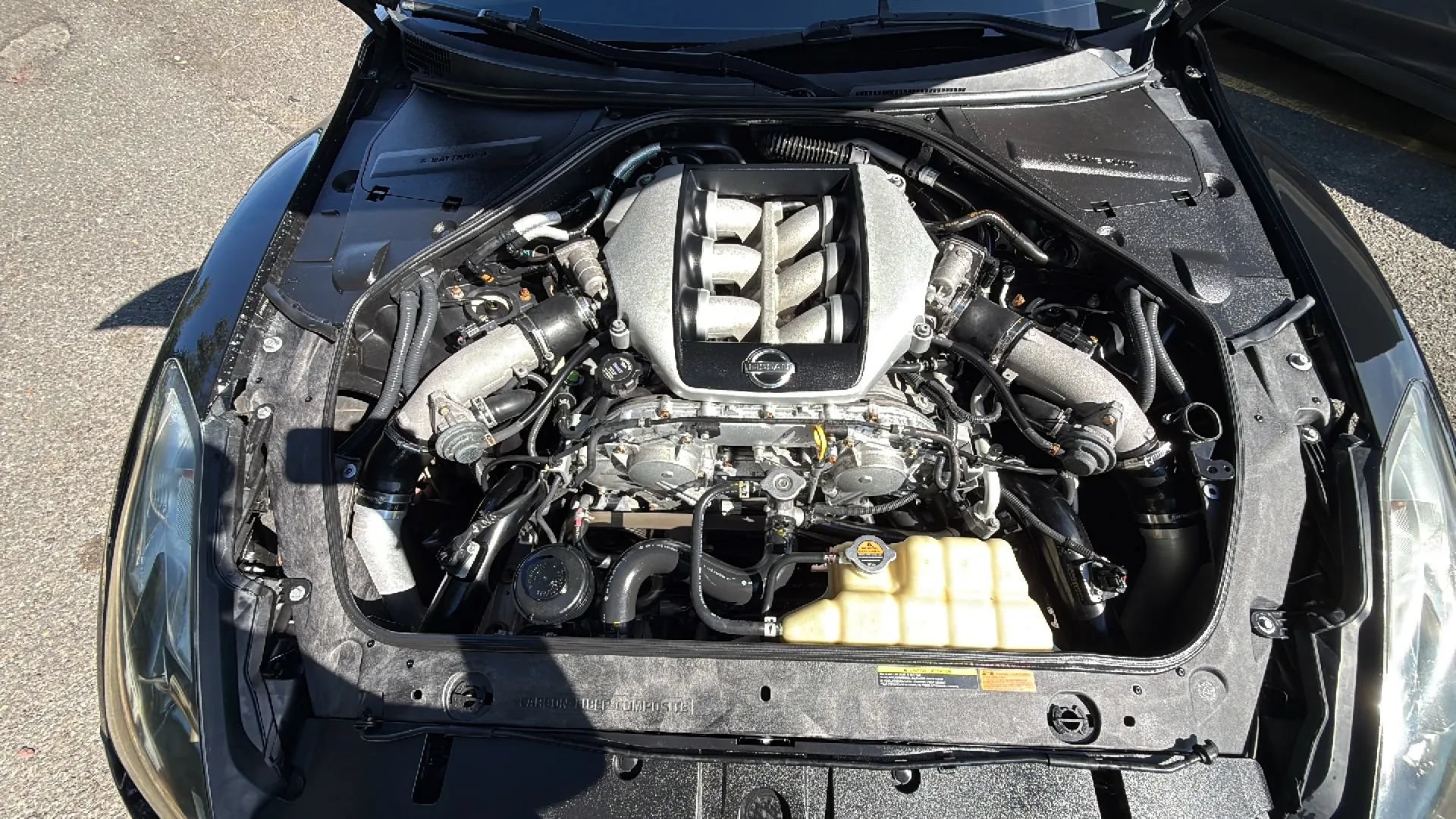 Used 2010 Nissan GT-R Premium AWD/4WD image 38