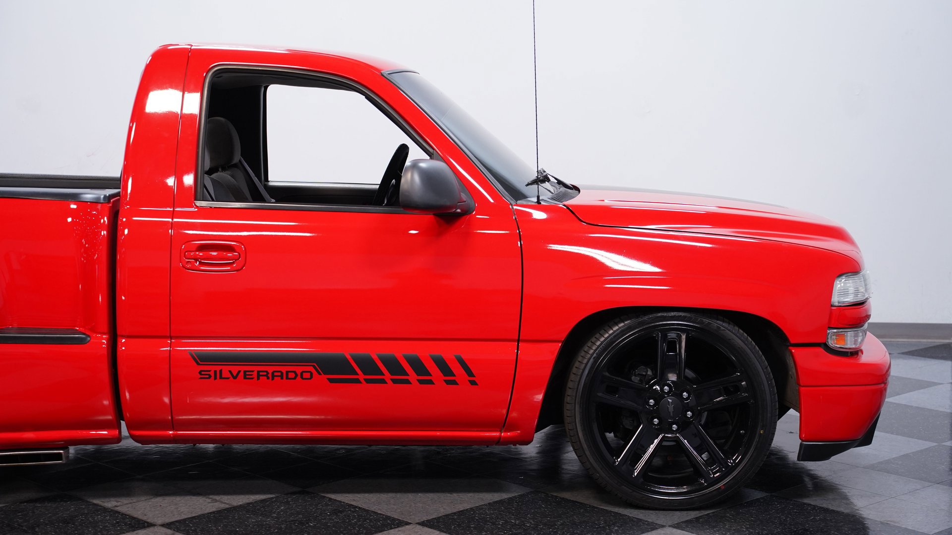 Used 1999 Chevrolet Silverado 1500 LS w/ Firm Ride Suspension Pkg image 24