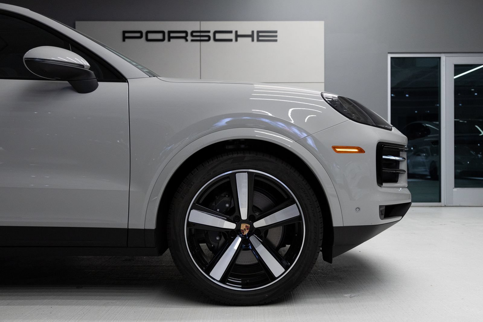 New 2026 Porsche Cayenne Coupe AWD/4WD image 11
