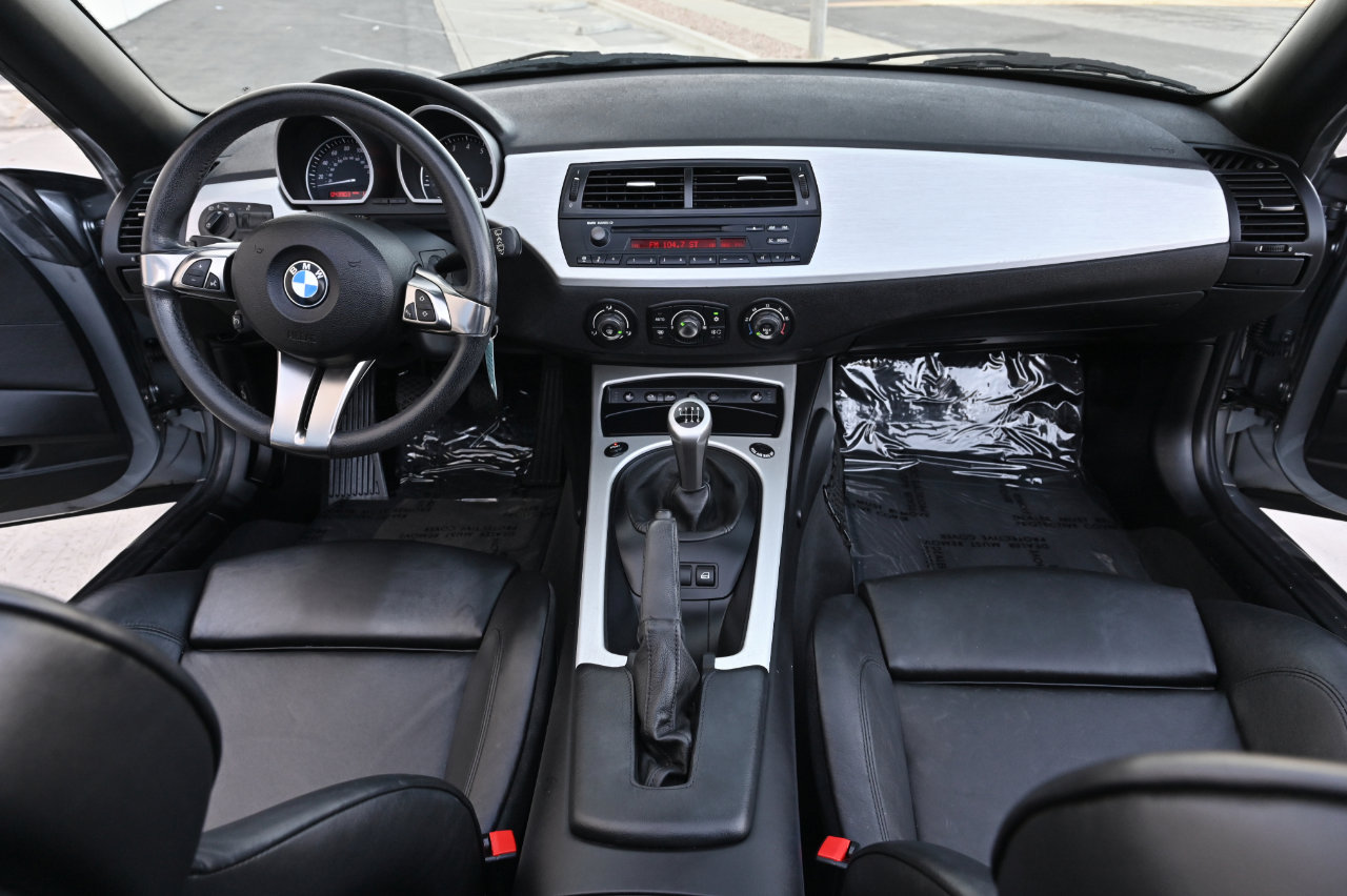 Used 2006 BMW Z4 3.0si RWD image 19