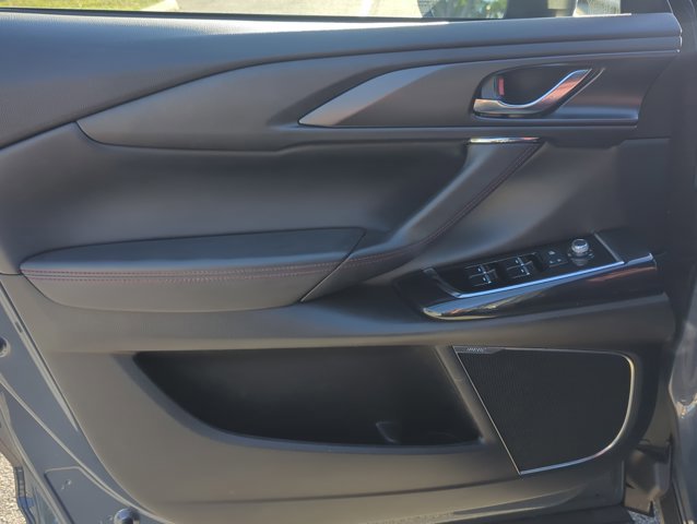 Used 2023 MAZDA CX-9 Carbon Edition image 10