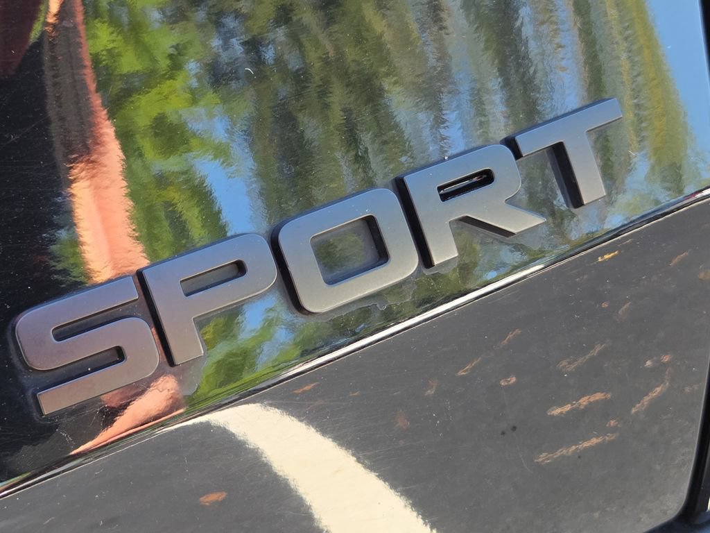 Certified 2025 Honda HR-V Sport image 18