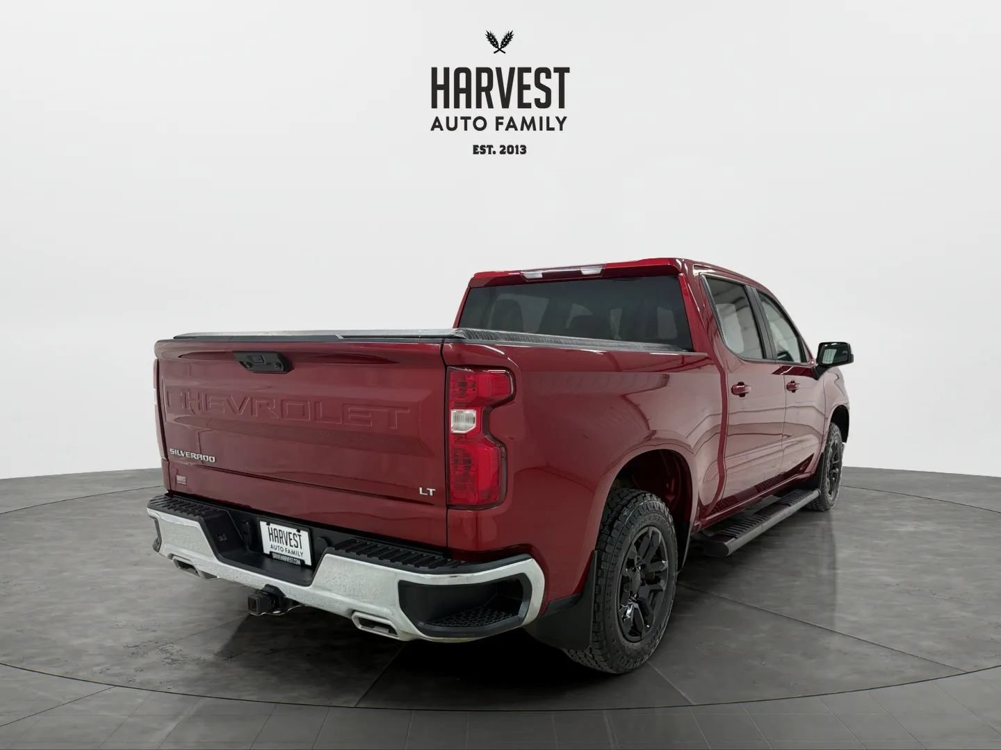 Used 2023 Chevrolet Silverado 1500 LT w/ Z71 Off-Road Package AWD/4WD image 6