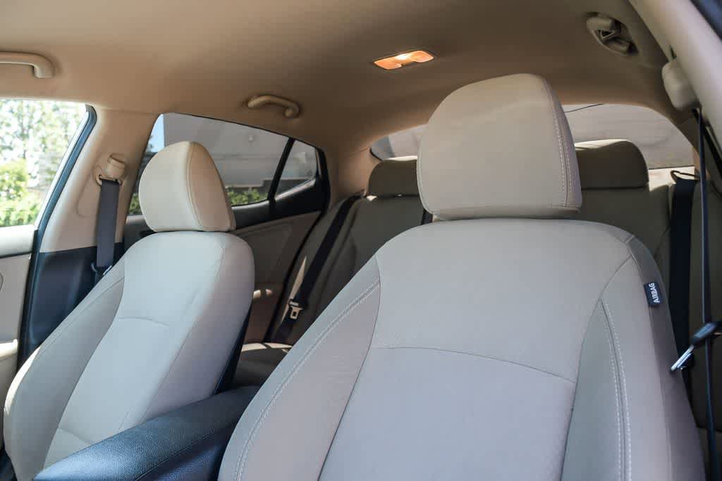 Used 2012 Kia Optima LX FWD image 17