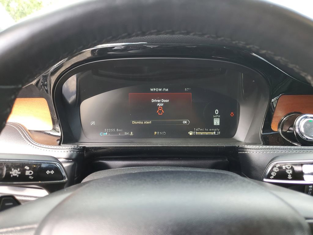 Certified 2022 Lincoln Corsair Reserve w/ Equipment Group 201A image 26