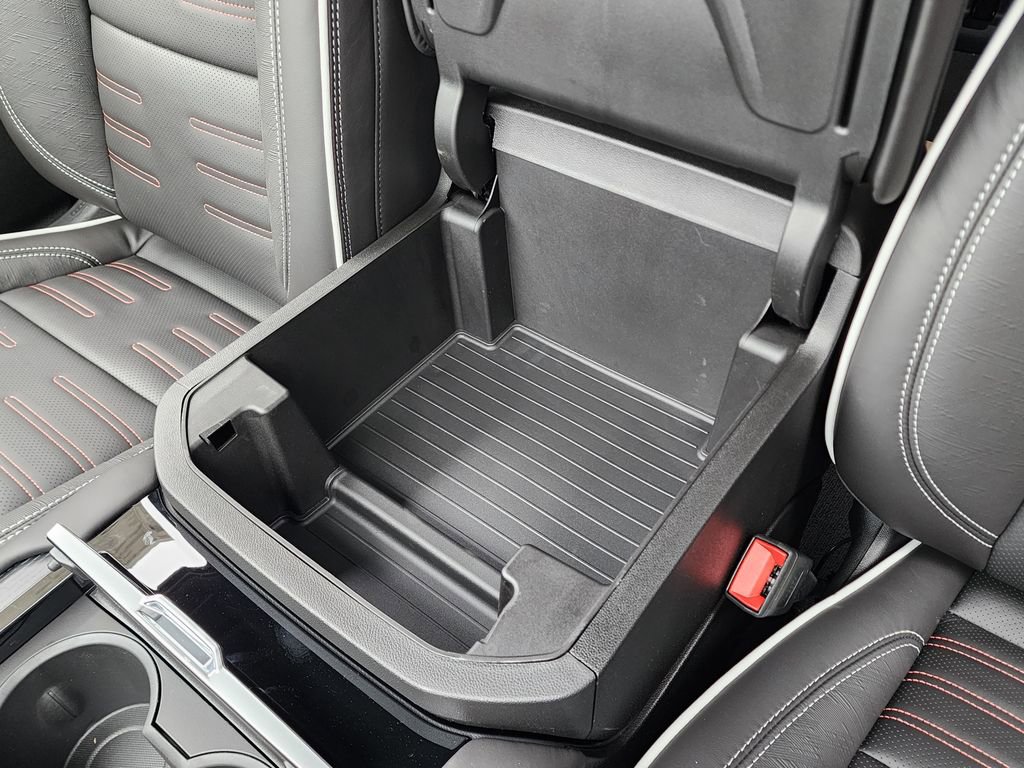 New 2026 GMC Yukon AT4 Ultimate AWD/4WD image 38