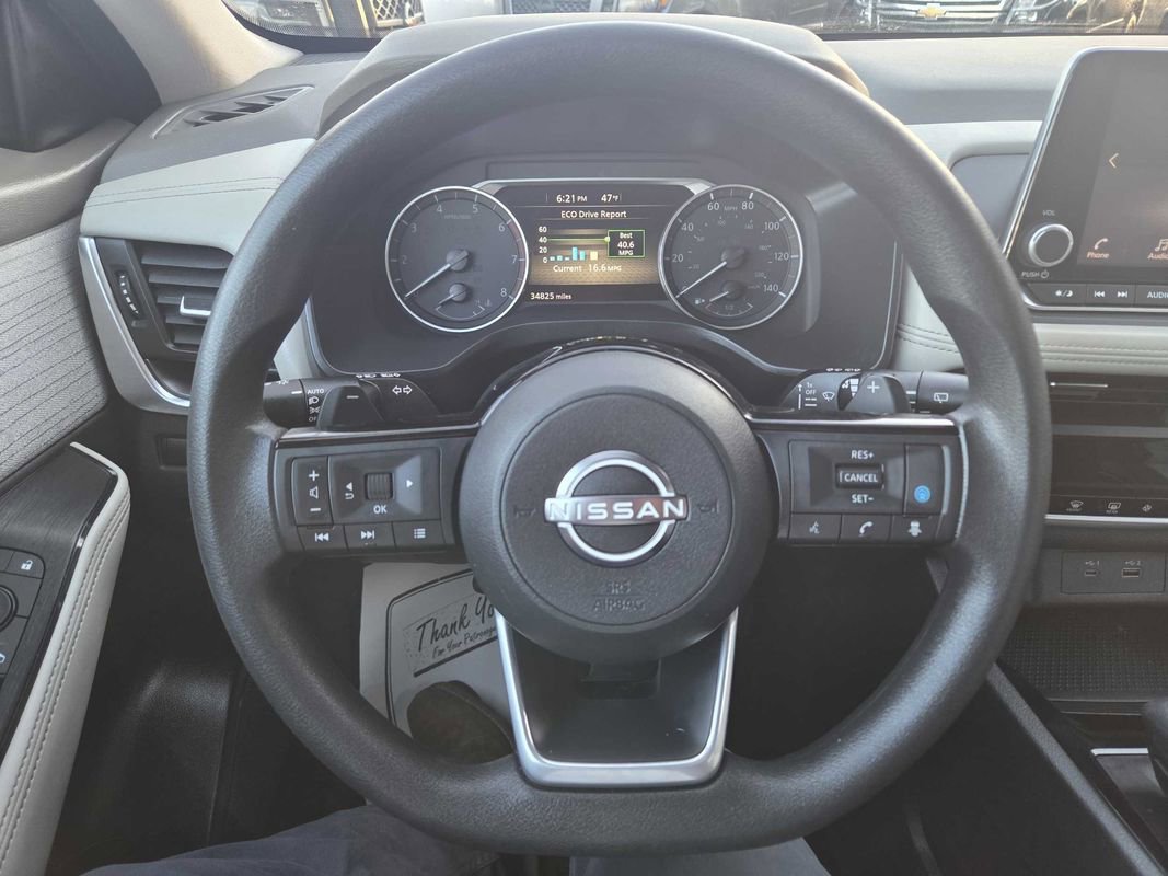 Used 2023 Nissan Rogue SV AWD/4WD image 9