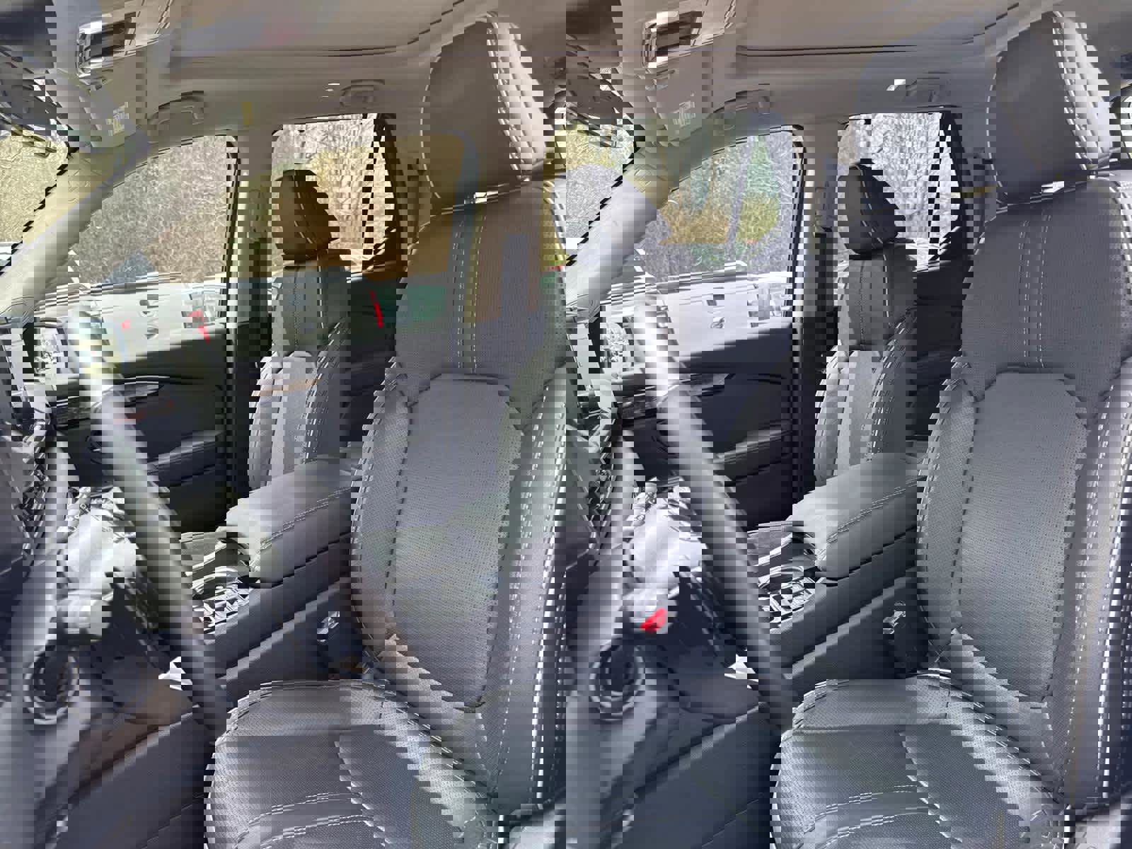 Used 2025 Honda Pilot Elite image 14