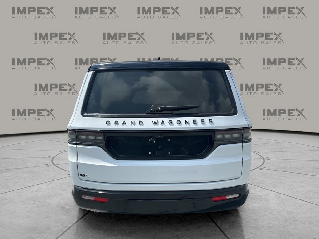 Used 2024 Jeep Grand Wagoneer Series II w/ Quick Order Packagew 28T image 4