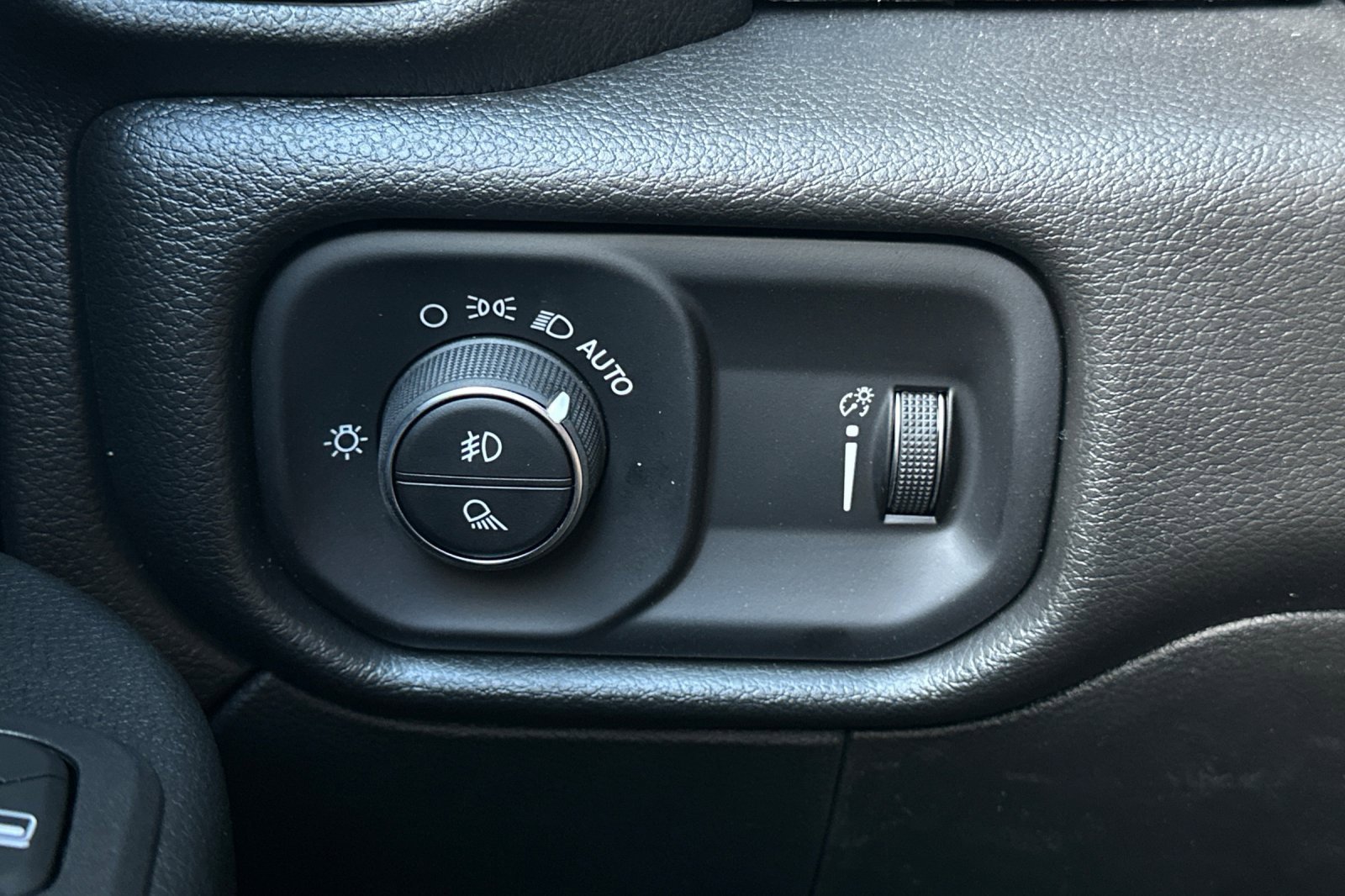 New 2026 RAM 2500 Tradesman image 22