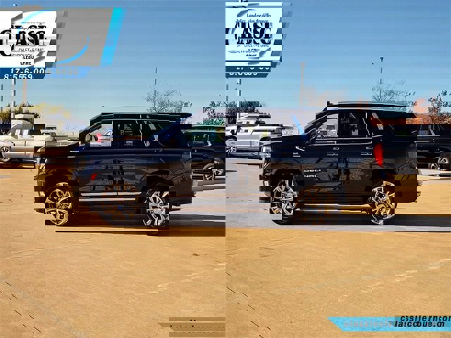 Used 2021 GMC Yukon Denali w/ Denali Premium Package image 6