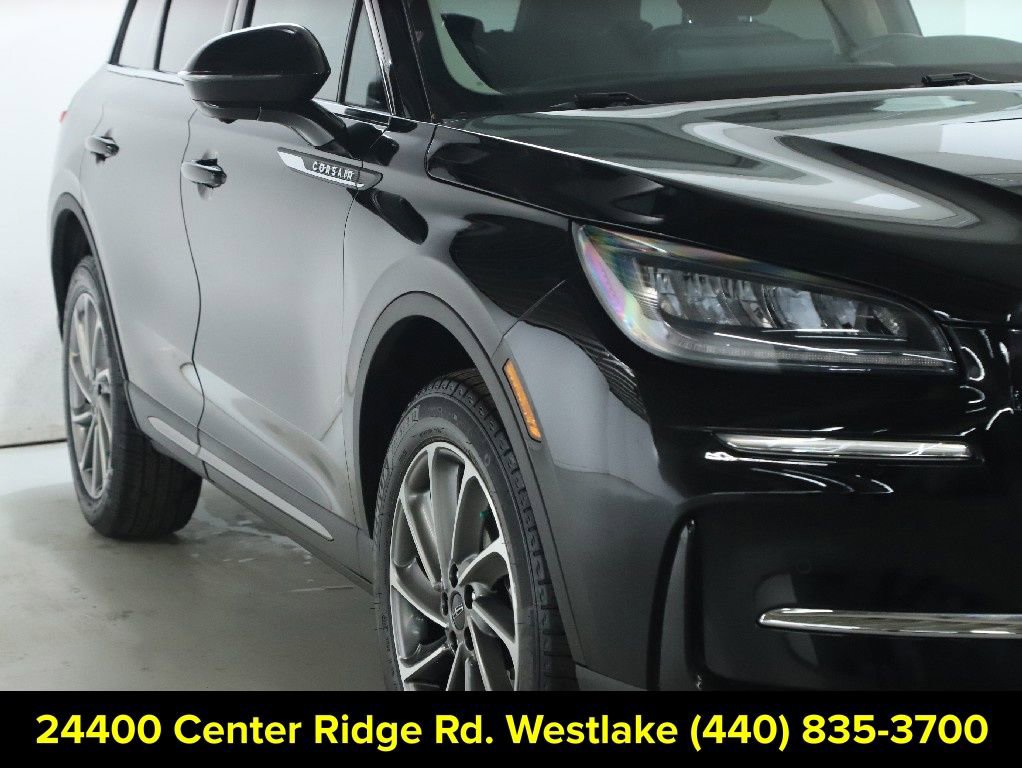 Used 2024 Lincoln Corsair AWD w/ Equipment Group 101A image 9