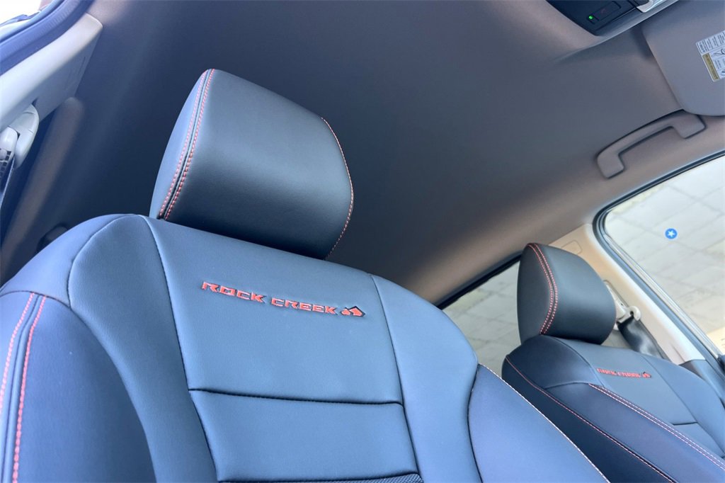 Used 2025 Nissan Rogue SV image 19