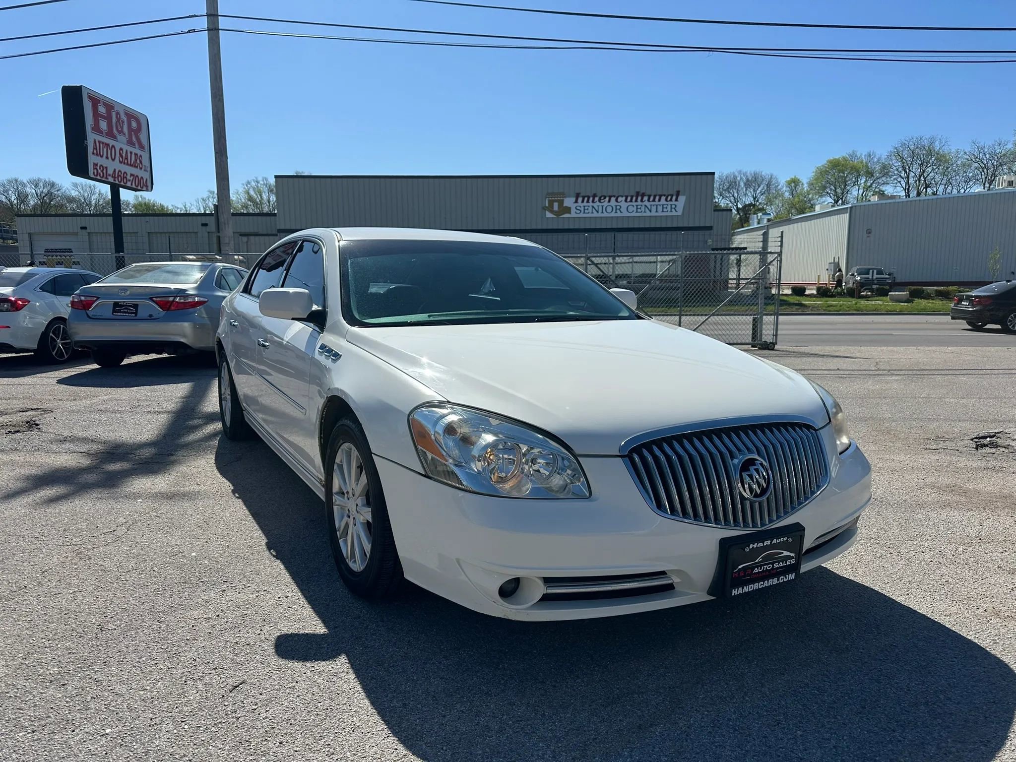Used 2010 Buick Lucerne CXL FWD image 3