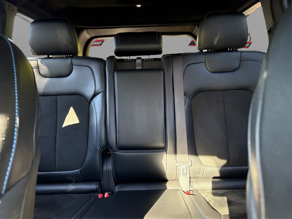 Used 2023 Jeep Grand Cherokee Trailhawk w/ Luxury Tech Group III image 20