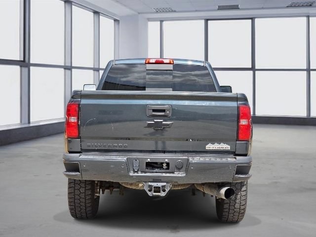 Used 2019 Chevrolet Silverado 2500 High Country AWD/4WD image 6