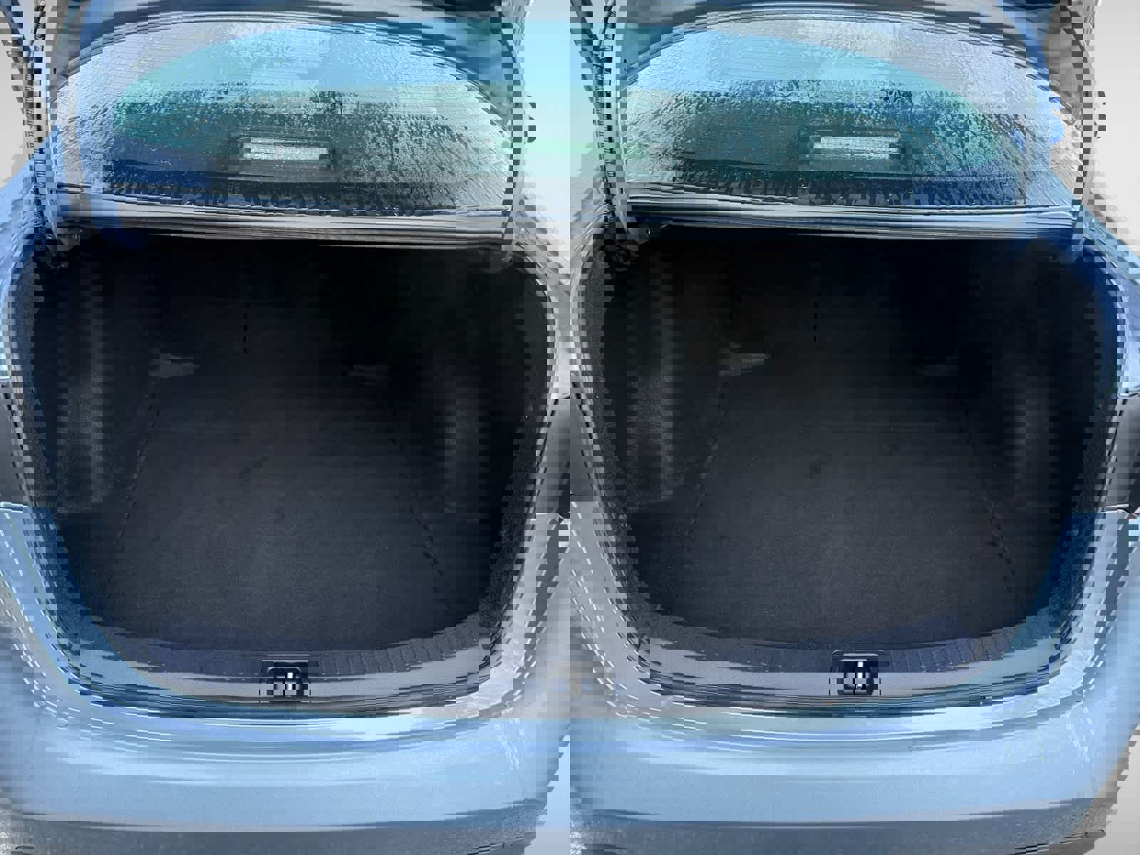 Used 2022 Toyota Corolla LE image 4