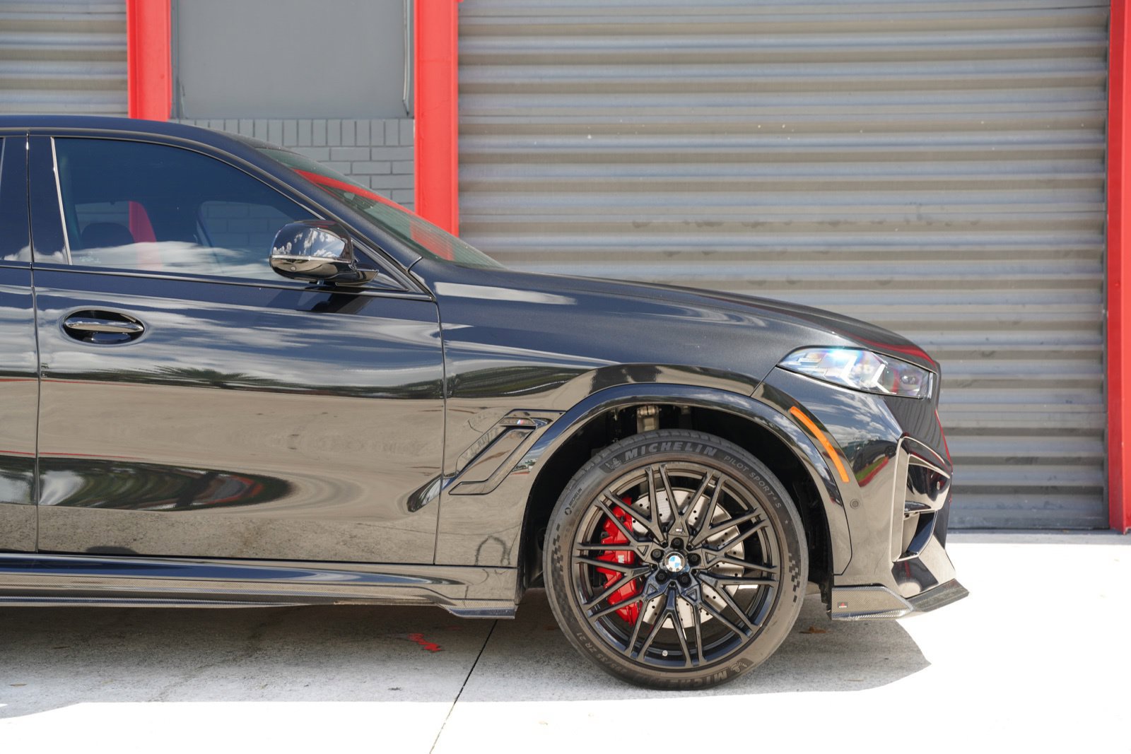 Used 2025 BMW X6 M Competition w/ Executive Package AWD/4WD image 10
