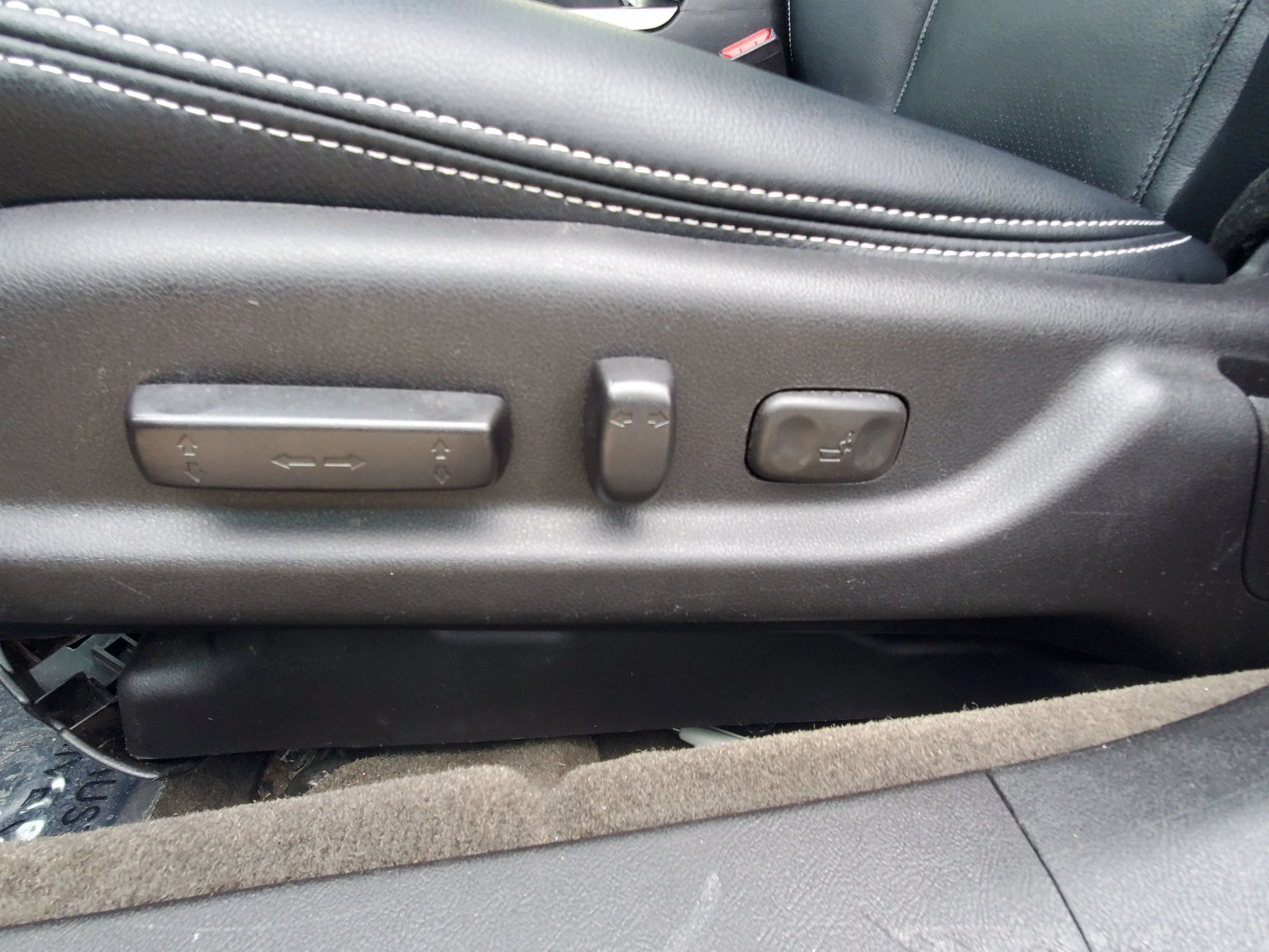 Used 2012 Acura TL SH-AWD image 40