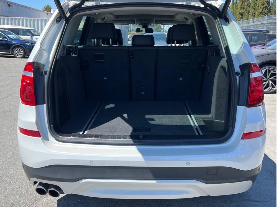 Used 2017 BMW X3 xDrive28i AWD/4WD image 5