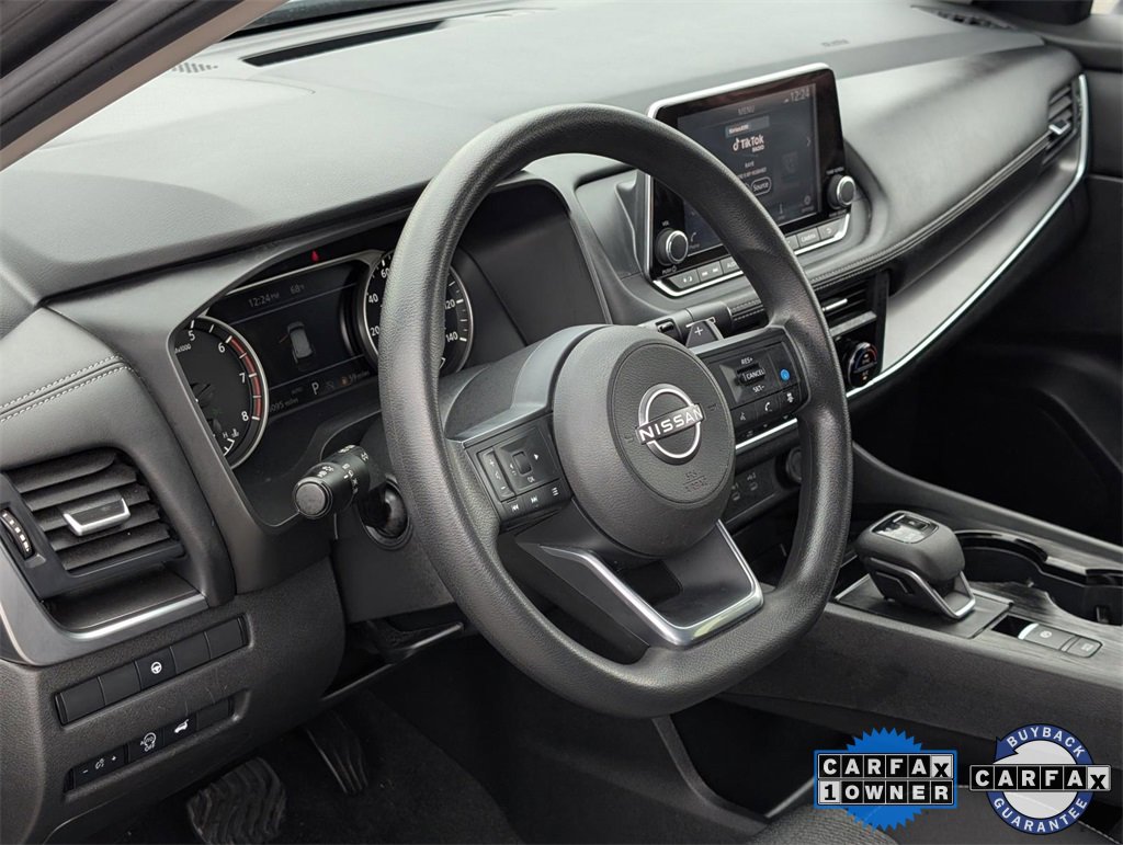 Used 2024 Nissan Rogue SV image 23