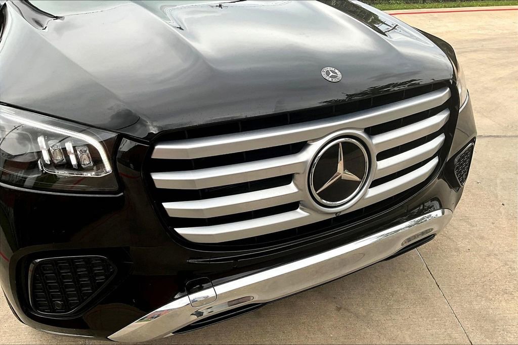 Used 2024 Mercedes-Benz GLS 450 4MATIC image 38