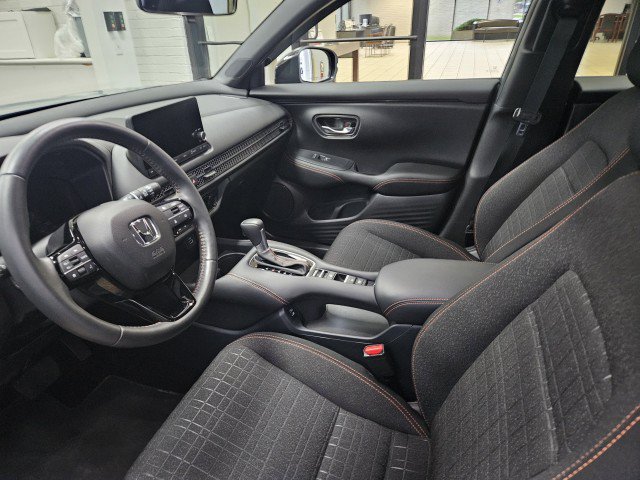Used 2024 Honda HR-V Sport image 8