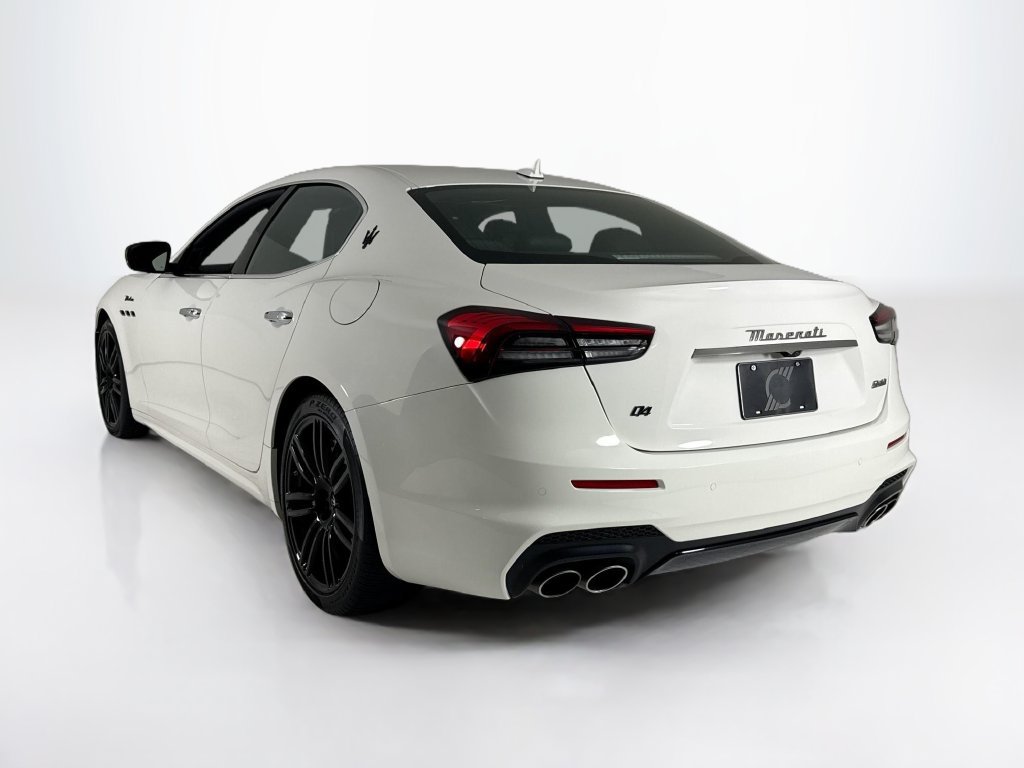 Used 2024 Maserati Ghibli Modena Ultima Q4 AWD/4WD image 3