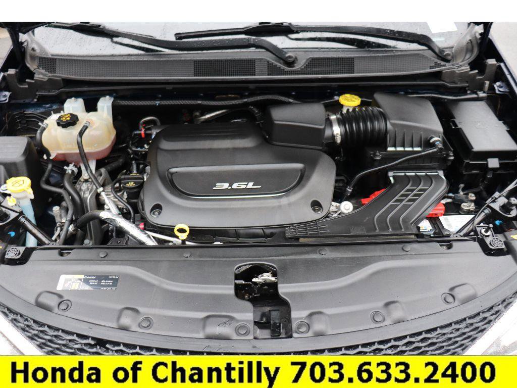 Used 2019 Chrysler Pacifica Limited w/ Advanced Safetytec Group image 32